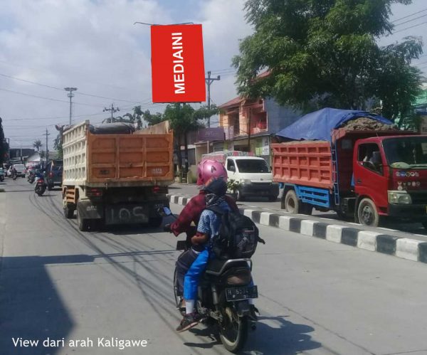Sewa Baliho Jl. Woltermongensidi Pertigaan Soekarno-Hatta Semarang view dari Kaligawe