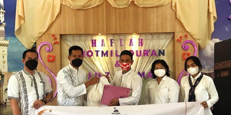 Hotel GranDhika Pemuda Semarang Berbagi Kebahagiaan Kepada Anak Yatim