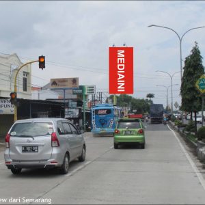 Billboard di depan Pasar Sumur Pangang Jl Raya Tegal Semarang|Billboard di depan Pasar Sumur Pangang Jl Raya Tegal Semarang
