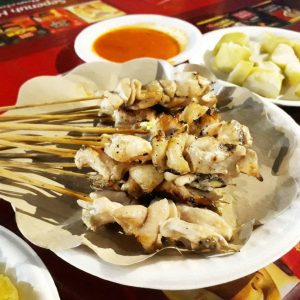 7 Rekomendasi Sate Ayam Enak di Jakarta