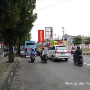 Sewa Billboard Jl. S. Parman Traffic Light Lampu Merah Banjarnegara
