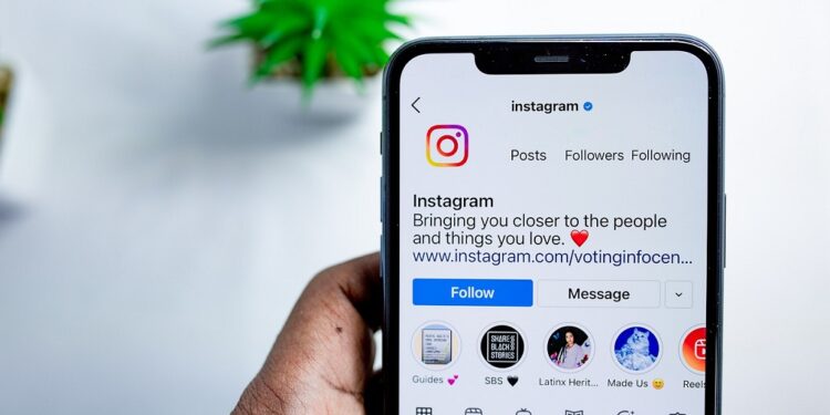 Daftar Akun Instagram Investasi yang Wajib Follow
