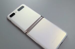 Daftar Harga dan Spesifikasi HP Lipat Samsung, Ada Galaxy Z Fold 3 Lho! 5 Daftar Harga dan Spesifikasi HP Lipat Samsung, Ada Galaxy Z Fold 3 Lho!