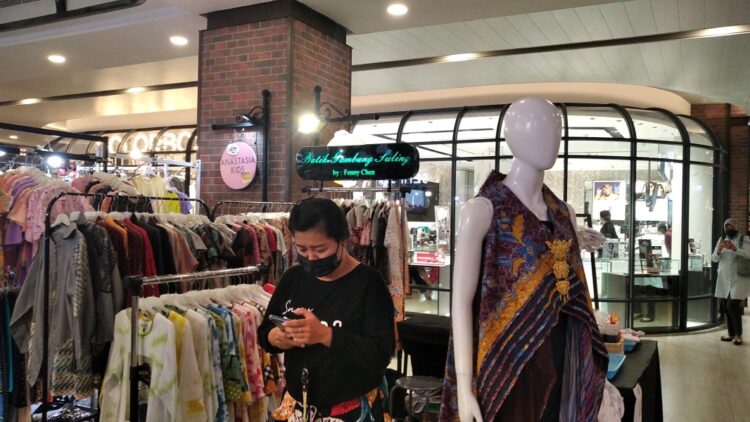 Meriahkan Semargres, Cek Brand Fashion Semarang yang Gelar Diskon