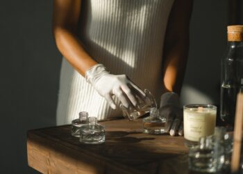 Bisnis Parfum Ori vs Maklon Parfum