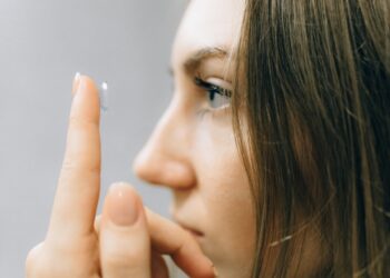 9 Rekomendasi Softlens Minus Terbaik 2022 1 9 Rekomendasi Softlens Minus Terbaik 2022