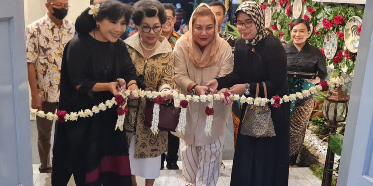 Roemah Pertemoean D"Kambodja Usung Tema Jawa Tradisional 1 Roemah Pertemoean D"Kambodja Usung Tema Jawa Tradisional