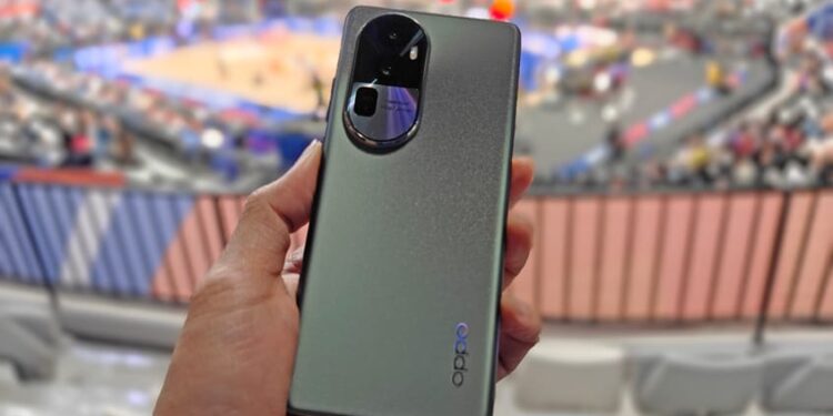 FIBA 2023 World Cup 2023 Hampir Menuju Final! Rekam Momen Berharga Dengan Lensa Telephoto Pada Reno10 Pro + 5G 1 FIBA 2023 World Cup 2023 Hampir Menuju Final! Rekam Momen Berharga Dengan Lensa Telephoto Pada Reno10 Pro + 5G