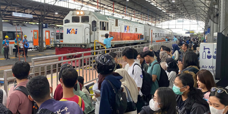 KAI Hadirkan Promo Juleha, Tiket Murah Pasca Libur Sekolah Untuk 13 KA di Daop 4 Semarang 1 KAI Hadirkan Promo Juleha, Tiket Murah Pasca Libur Sekolah Untuk 13 KA di Daop 4 Semarang