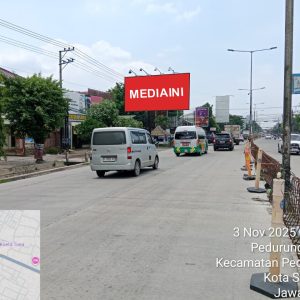 Sewa Billboard Semarang Jl. Majapahit Traffic Light Perempatan Fatmawati Semarang View menuju Simpanglima