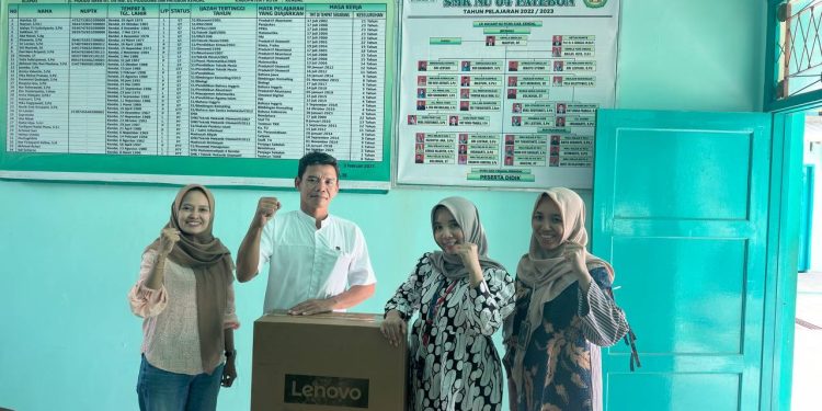 Telkom Semarang Jateng Utara Perkuat Digitalisasi Pendidikan dengan Program DNA di SMK NU 04 Patebon Kendal