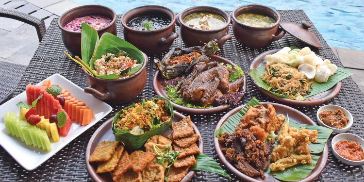 Citrus Bar & Restaurant Hadirkan Nasi Liwet Family Set Menu, Sajian Khas Nusantara untuk Momen Kebersamaan 1 Citrus Bar & Restaurant Hadirkan Nasi Liwet Family Set Menu, Sajian Khas Nusantara untuk Momen Kebersamaan