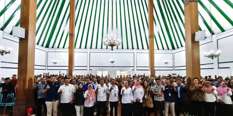 Bangun Ekosistem Ekonomi Mandiri, Bank Jateng Dukung 267 Koperasi Desa di Boyolali 1 Bangun Ekosistem Ekonomi Mandiri, Bank Jateng Dukung 267 Koperasi Desa di Boyolali