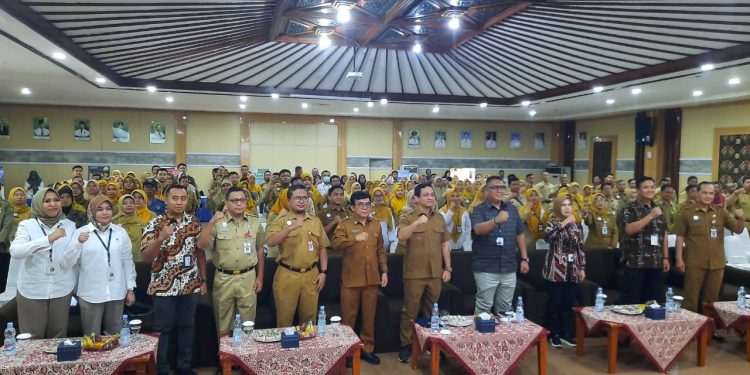 Wali Kota Pekalongan Dukung Inisiatif Bank Jateng untuk Fasilitasi ASN Miliki Rumah 1 Wali Kota Pekalongan Dukung Inisiatif Bank Jateng untuk Fasilitasi ASN Miliki Rumah