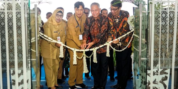 Bank Jateng Resmikan Kantor Baru KCP Gombong dan KCPS Gombong 1 Bank Jateng Resmikan Kantor Baru KCP Gombong dan KCPS Gombong