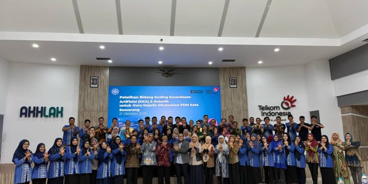 Telkom Semarang Jateng Utara Dorong Peningkatan Literasi Digital Guru Muhammadiyah Lewat Pelatihan Koding AI dan Robotik Di Kota Semarang 1 Telkom Semarang Jateng Utara Dorong Peningkatan Literasi Digital Guru Muhammadiyah Lewat Pelatihan Koding AI dan Robotik Di Kota Semarang