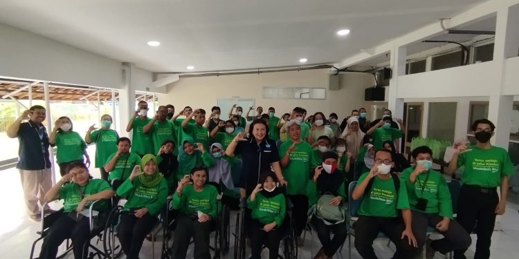 Kunjungan Peduli Kasih Sahabat Difabel dan RS Panti Wilasa Citarum Semarang dalam Peringatan Hari Disabilitas Internasional 2025 1 Kunjungan Peduli Kasih Sahabat Difabel dan RS Panti Wilasa Citarum Semarang dalam Peringatan Hari Disabilitas Internasional 2025