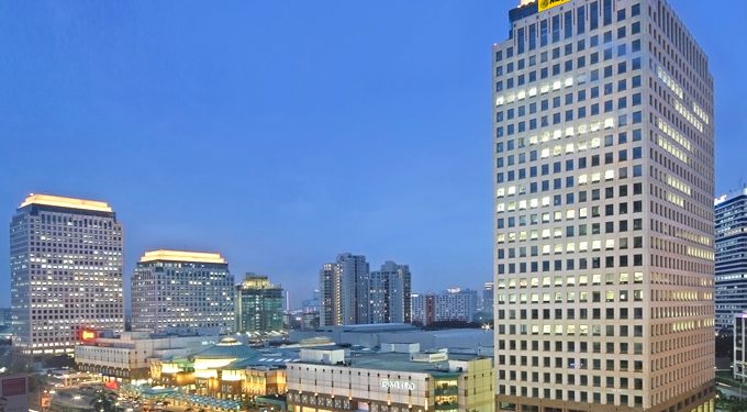 Maybank Indonesia Perkuat Sinergi Lintas Batas dengan TSH Group 1 Maybank Indonesia Perkuat Sinergi Lintas Batas dengan TSH Group