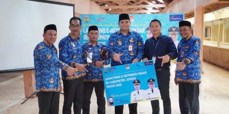 Wujudkan Transparansi, Bank Jateng Dukung Penuh Aplikasi e-Retribusi Pasar Jepara