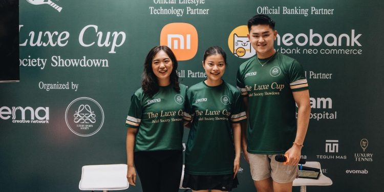 uxury Sport Society Hadirkan Turnamen Padel The Luxe Cup, Padukan Olahraga, Lifestyle, dan Networking Turnamen Padel Premium Mempertemukan Lebih Dari 60 Komunitas Padel di Jabodetabek 1 uxury Sport Society Hadirkan Turnamen Padel The Luxe Cup, Padukan Olahraga, Lifestyle, dan Networking Turnamen Padel Premium Mempertemukan Lebih Dari 60 Komunitas Padel di Jabodetabek