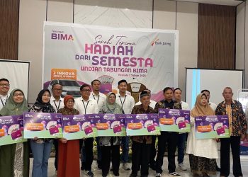 Kejutan Manis, Bank Jateng Blora Serahkan Hadiah Undian
