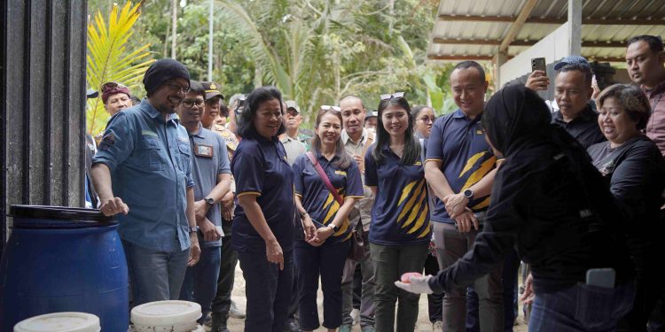 Dukung Bumi Lestari, Maybank Indonesia Perkuat Komitmen Dorong Transisi Hijau di Sektor Perbankan 1 Dukung Bumi Lestari, Maybank Indonesia Perkuat Komitmen Dorong Transisi Hijau di Sektor Perbankan