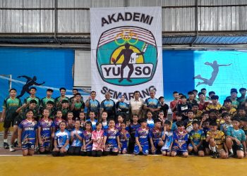 Perkuat Pembinaan Atlet Muda, Akademi Bola Voli Yuso Semarang Resmi Dibuka di GOR Vopas