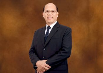 Komisaris Utama Independen Bank Jateng Adnas Siap Perkuat Pengawasan dan Manajemen Risiko 7 Komisaris Utama Independen Bank Jateng Adnas Siap Perkuat Pengawasan dan Manajemen Risiko