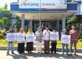 LIMA KELUARGA DI REMBANG TERIMA BANTUAN PEMUGARAN RUMAH TIDAK LAYAK HUNI (RTLH) DARI BANK JATENG