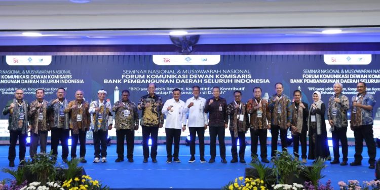 Bank Jateng dan FKDK BPDSI Perkuat Kolaborasi Hadapi Gejolak Ekonomi dan Pangan 1 Bank Jateng dan FKDK BPDSI Perkuat Kolaborasi Hadapi Gejolak Ekonomi dan Pangan