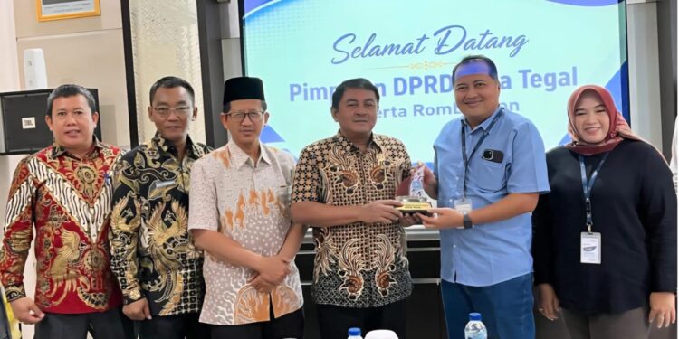 Optimalisasi Penyaluran KUR Bagi Perantau, Ketua DPRD Kota Tegal Sambangi Bank Jateng Cabang Jakarta