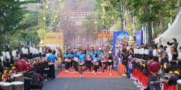 Menuju Satu Dekade Borobudur Marathon, Ribuan Pelari Semarakkan Bank Jateng Friendship Run
