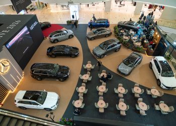 Mercedes-Benz STAR DRIVE di Senayan City, Menghadirkan Pengalaman Eksklusif Menjelajahi Beragam Karakter Kendaraan Premium